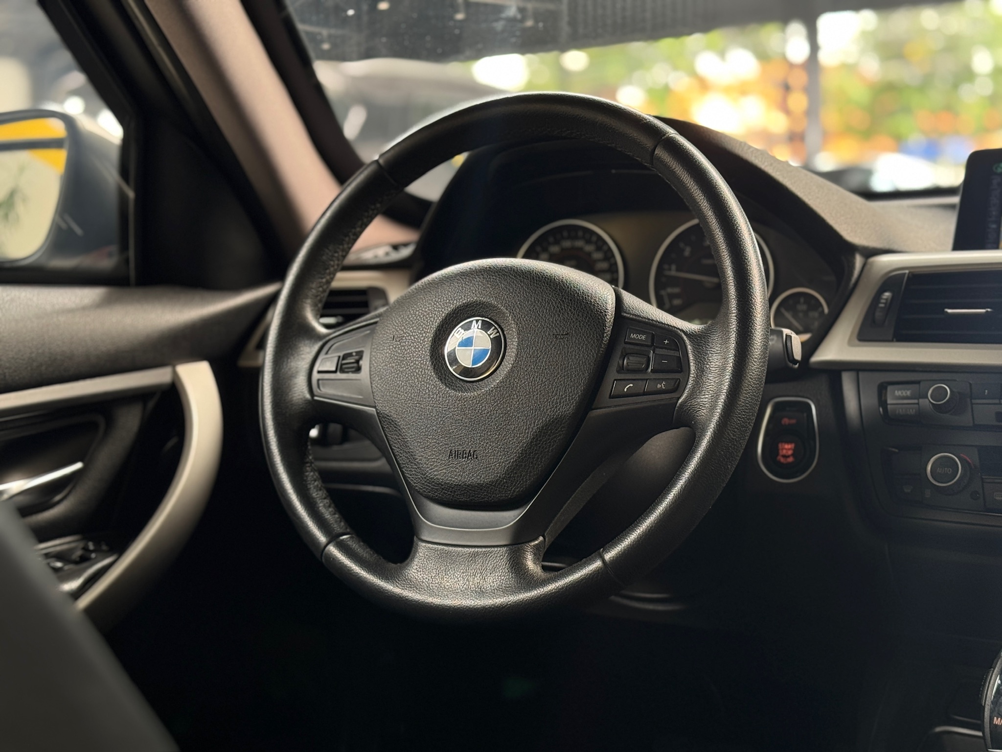 BMW 320i 2.0 GP 16V TURBO ACTIVE FLEX 4P AUTOMÁTICO 2013/2014 - Foto 7