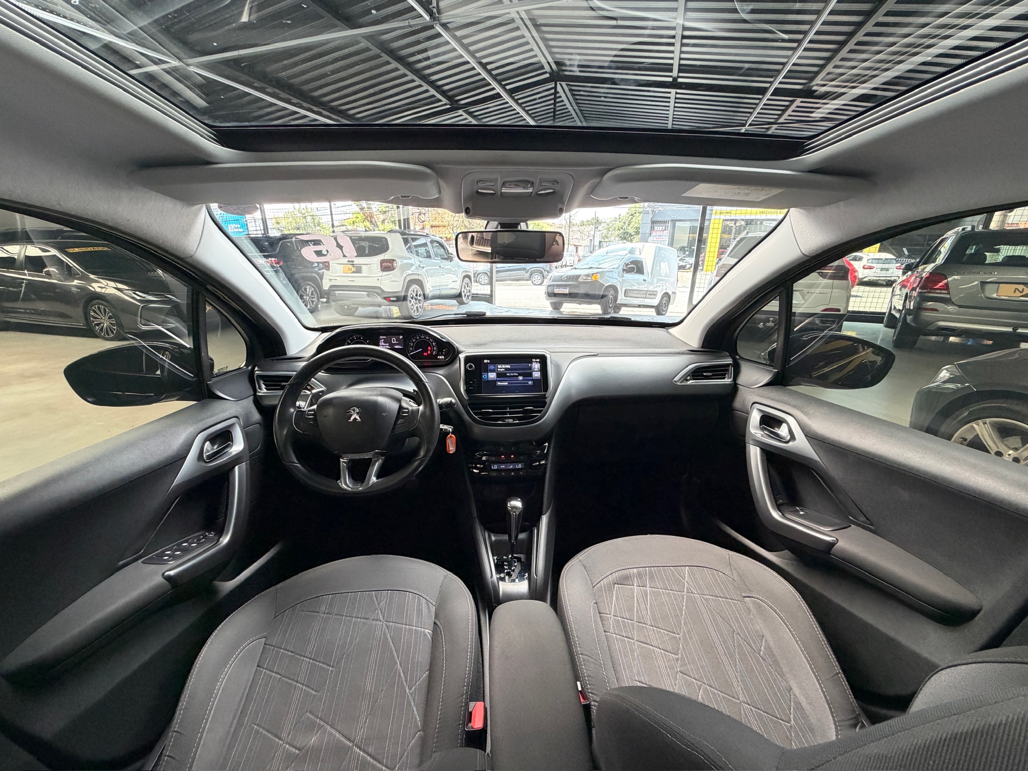 PEUGEOT 208 1.6 GRIFFE 16V FLEX 4P AUTOMÁTICO 2015/2016 - Foto 6