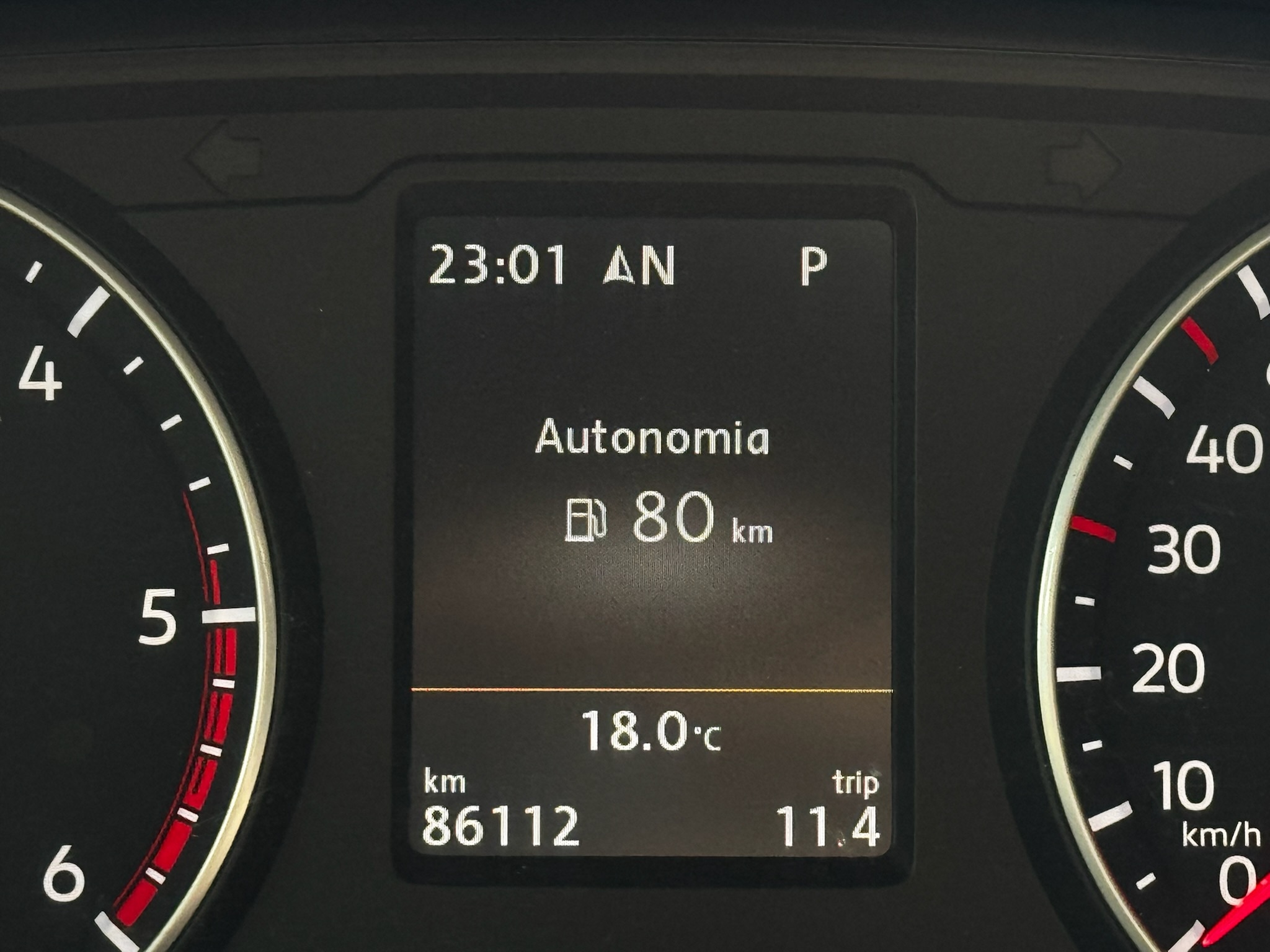 VOLKSWAGEN AMAROK 3.0 V6 TDI HIGHLINE CD DIESEL 4MOTION AUTOMÁTICO 2021/2021 - Foto 8