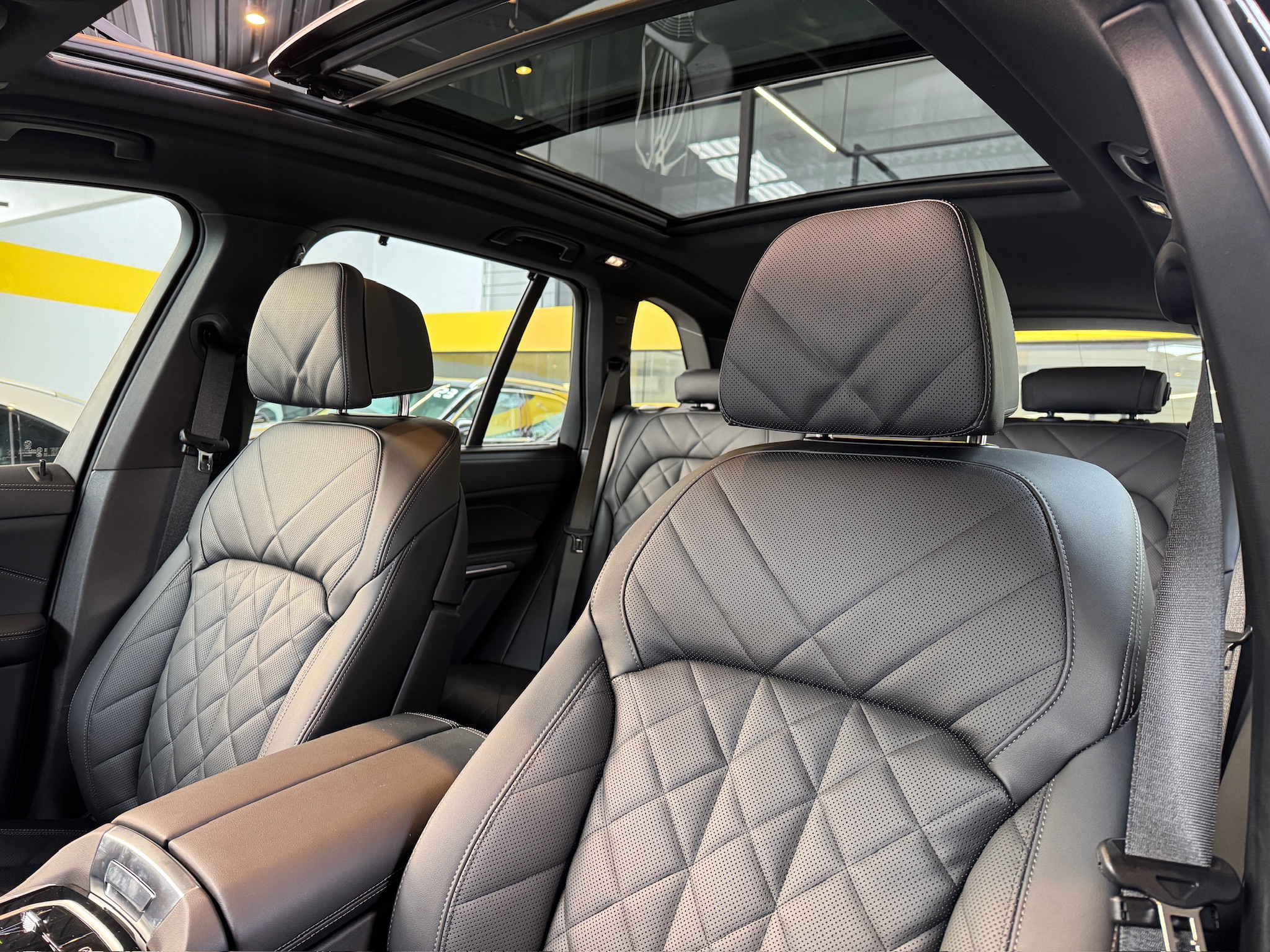 BMW X5 3.0 I6 TURBO HÍBRIDO XDRIVE50E M SPORT AUTOMÁTICO 2025/2025 - Foto 14