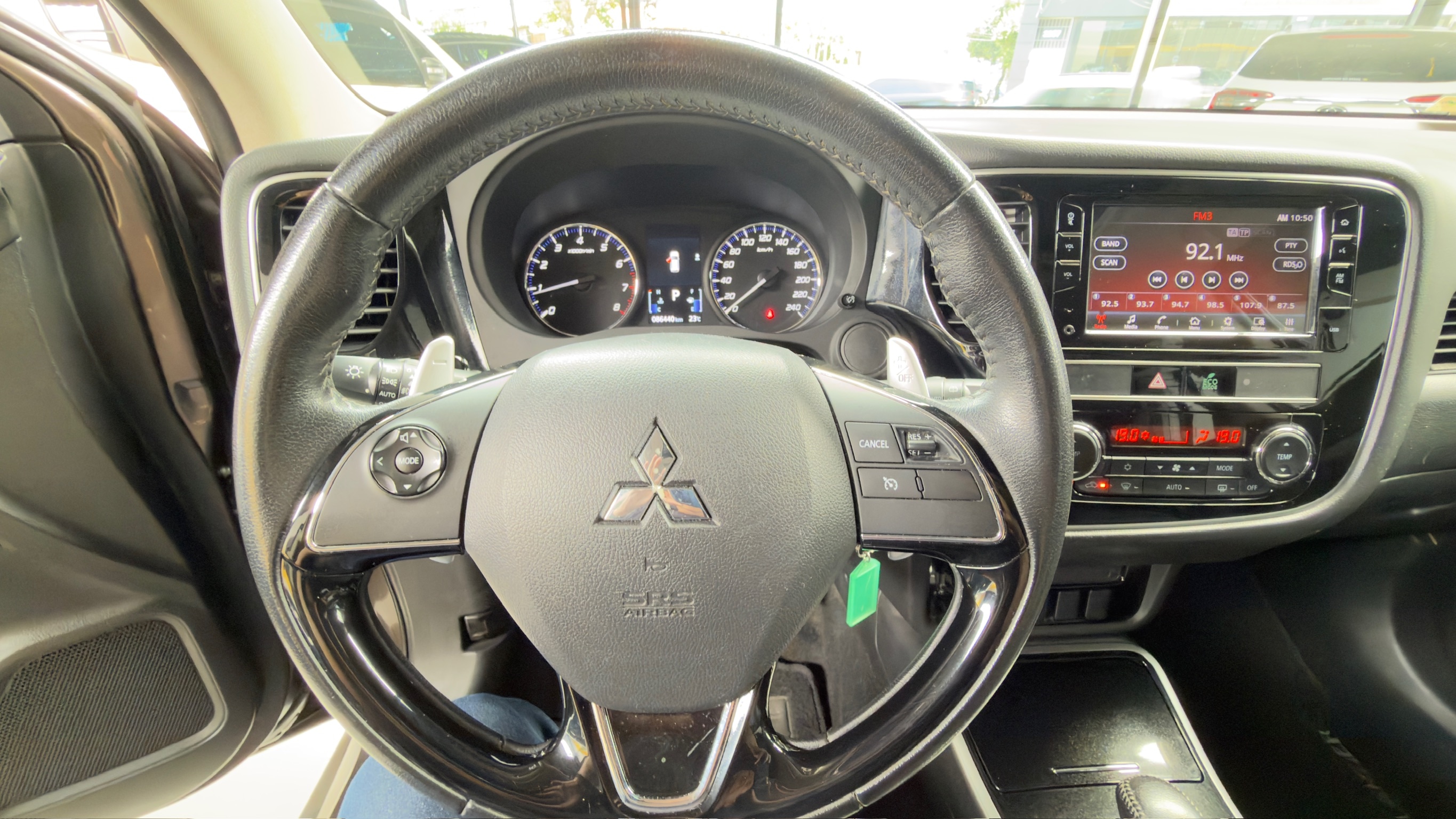 MITSUBISHI OUTLANDER 2.0 MIVEC GASOLINA GLS AUTOMÁTICO 2018/2019 - Foto 9