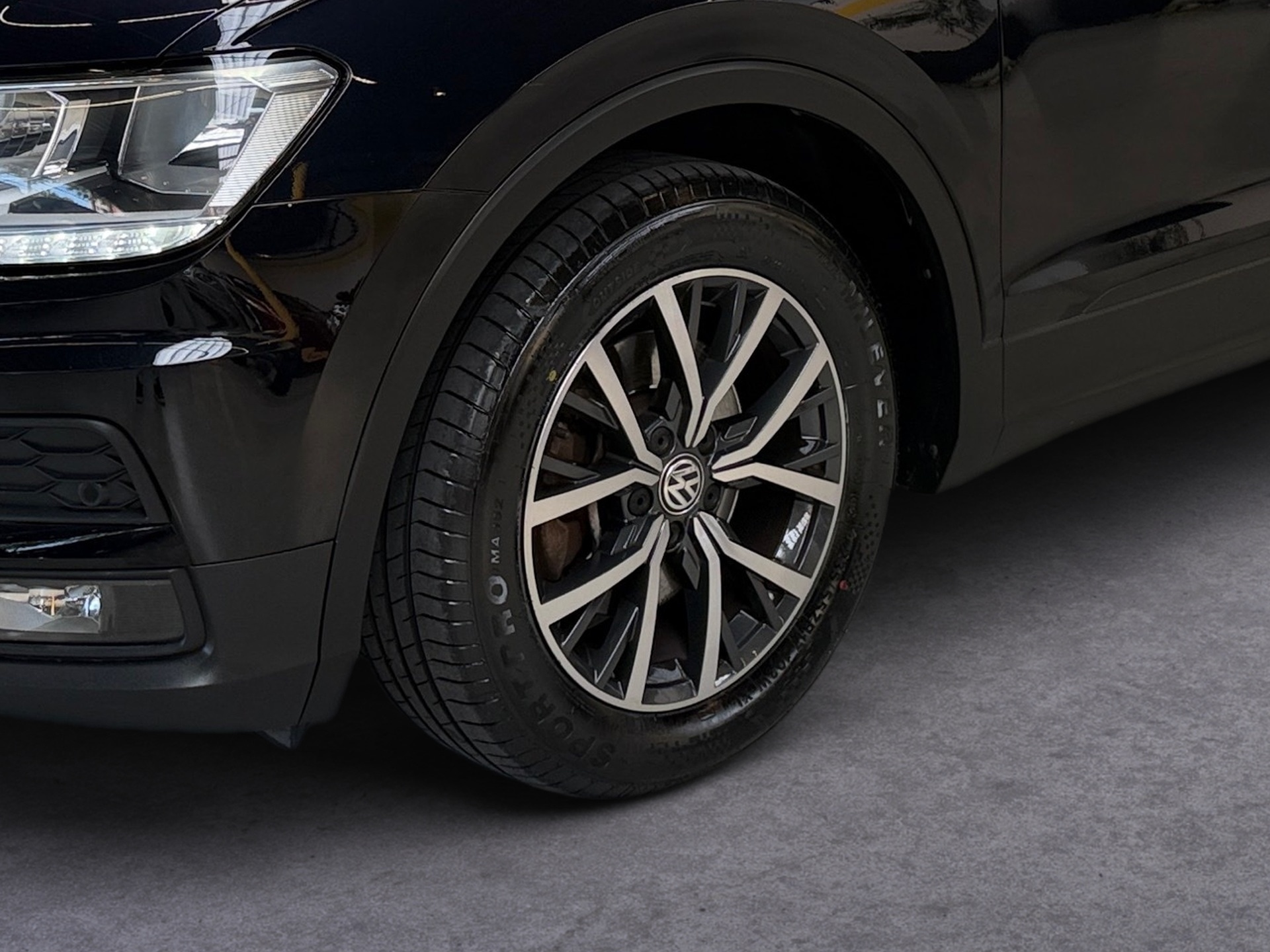 VOLKSWAGEN Tiguan 1.4 250 TSI TOTAL FLEX ALLSPACE TIPTRONIC 2018/2019 - Foto 5