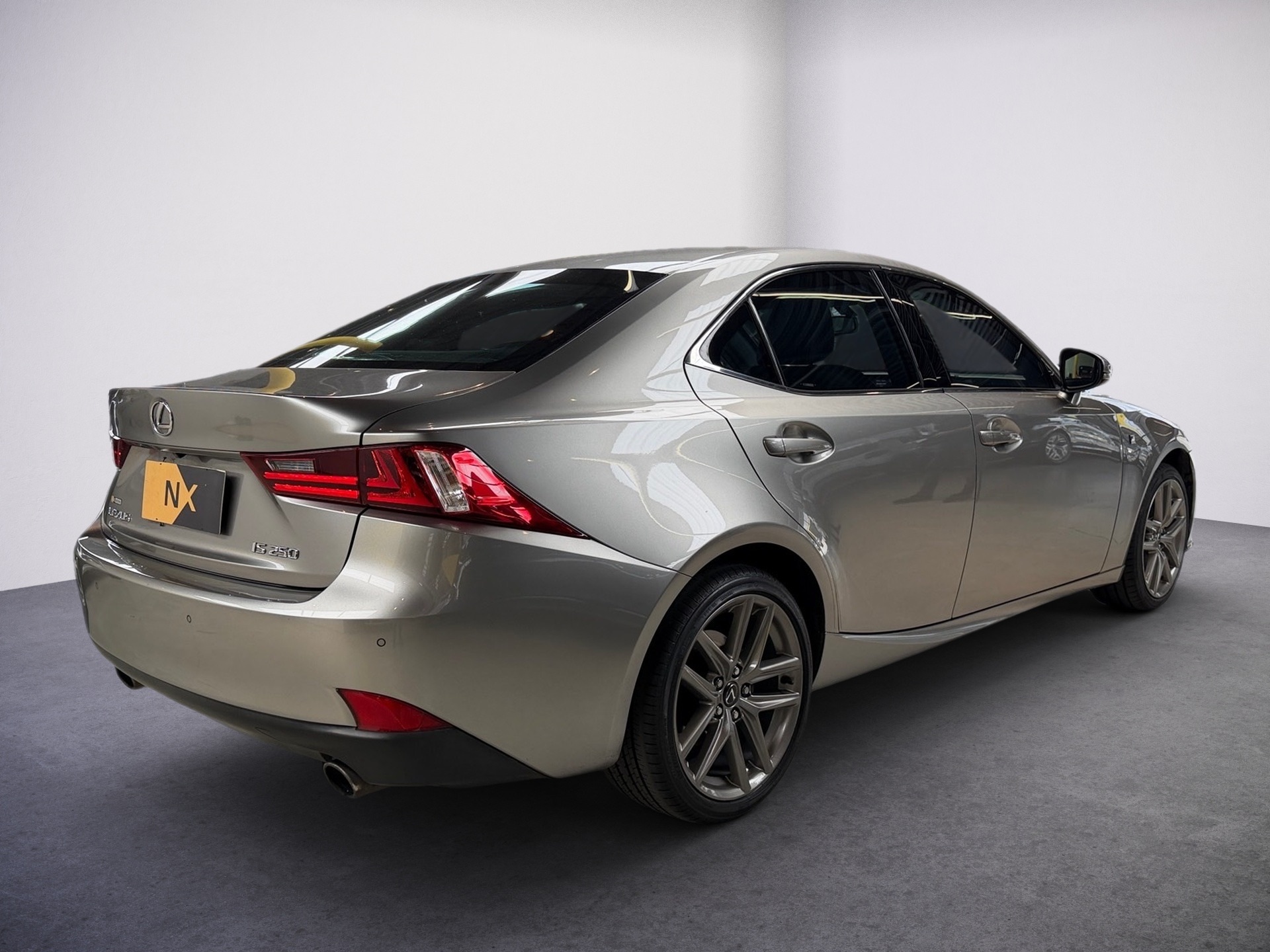 LEXUS IS250 F-SPORT 2.5 V6 24V GASOLINA 4P AUTOMÁTICO 2013/2014 - Foto 4