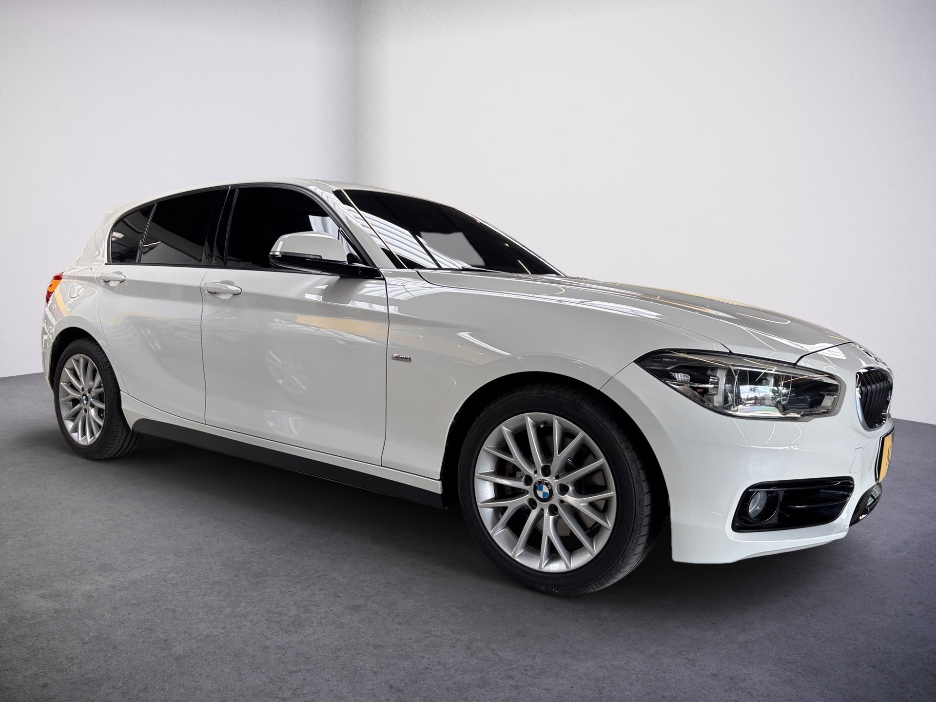 BMW 120i 2.0 16V SPORT GP ACTIVEFLEX 4P AUTOMÁTICO 2015/2016 - Foto 1