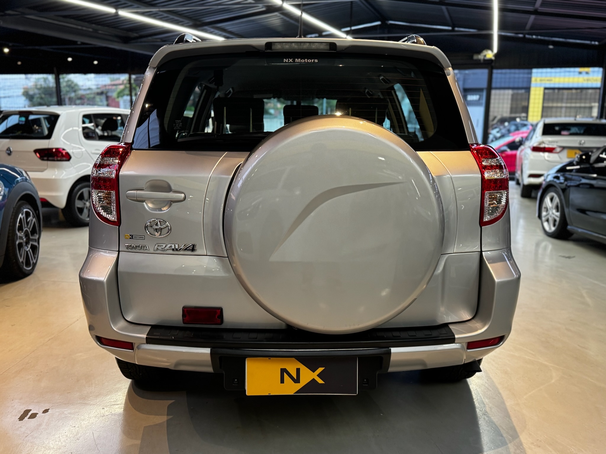 TOYOTA RAV4 2.4 4X2 16V GASOLINA 4P AUTOMÁTICO 2011/2011 - Foto 4