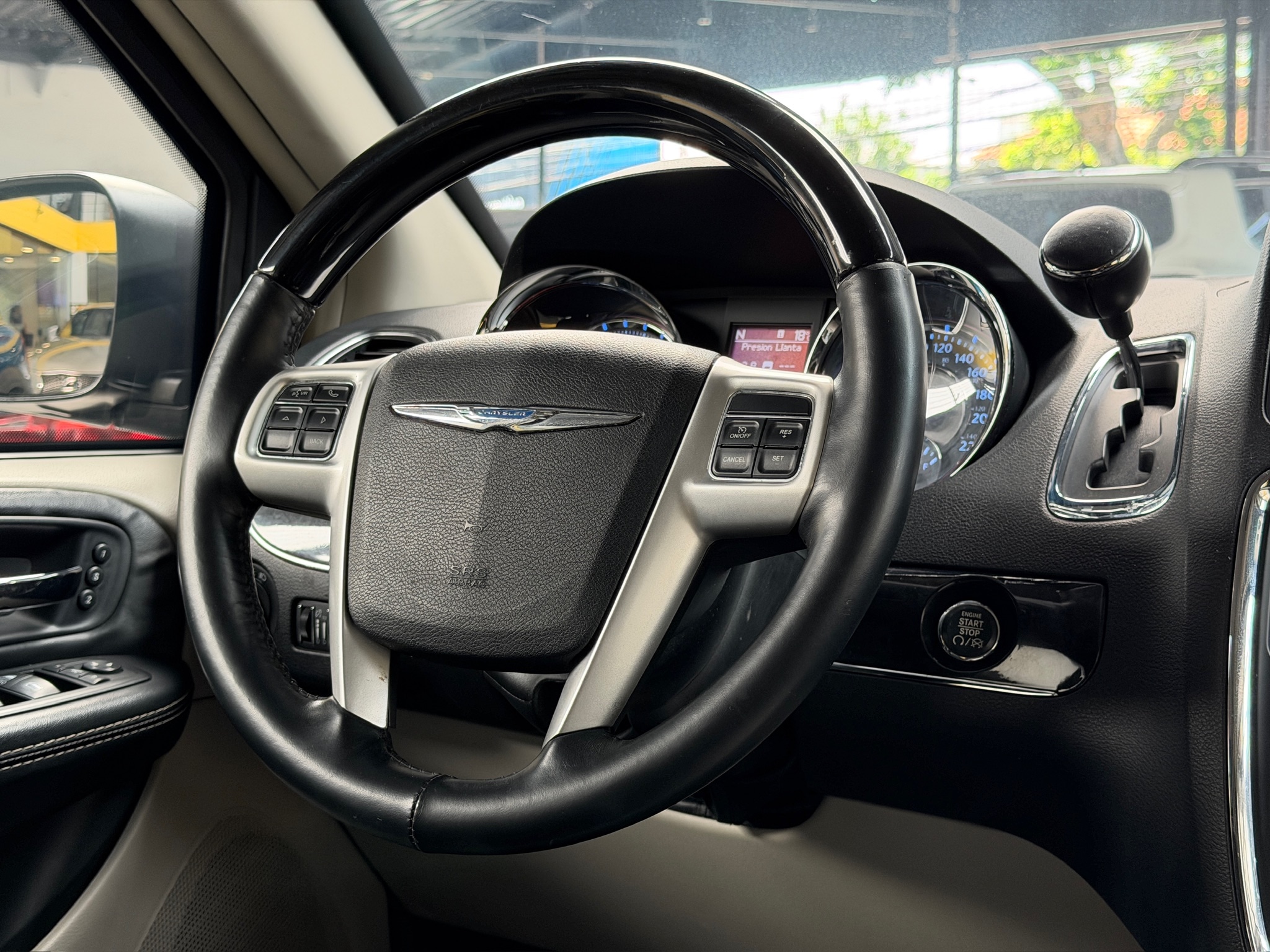 CHRYSLER TOWN & COUNTRY 3.6 LIMITED V6 24V GASOLINA 4P AUTOMÁTICO 2015/2015 - Foto 19