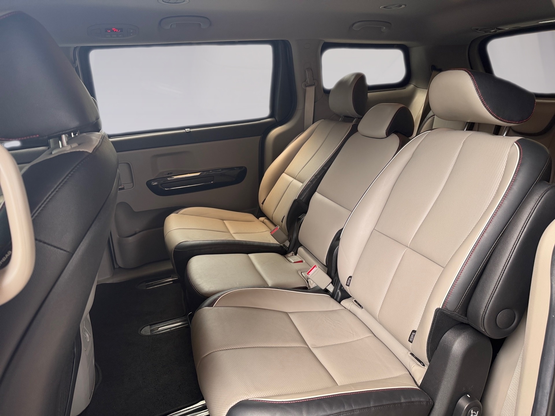 KIA Grand Carnival Grand Carnival EX 3.3 V6 24V 270cv Aut. 2019/2020 - Foto 12