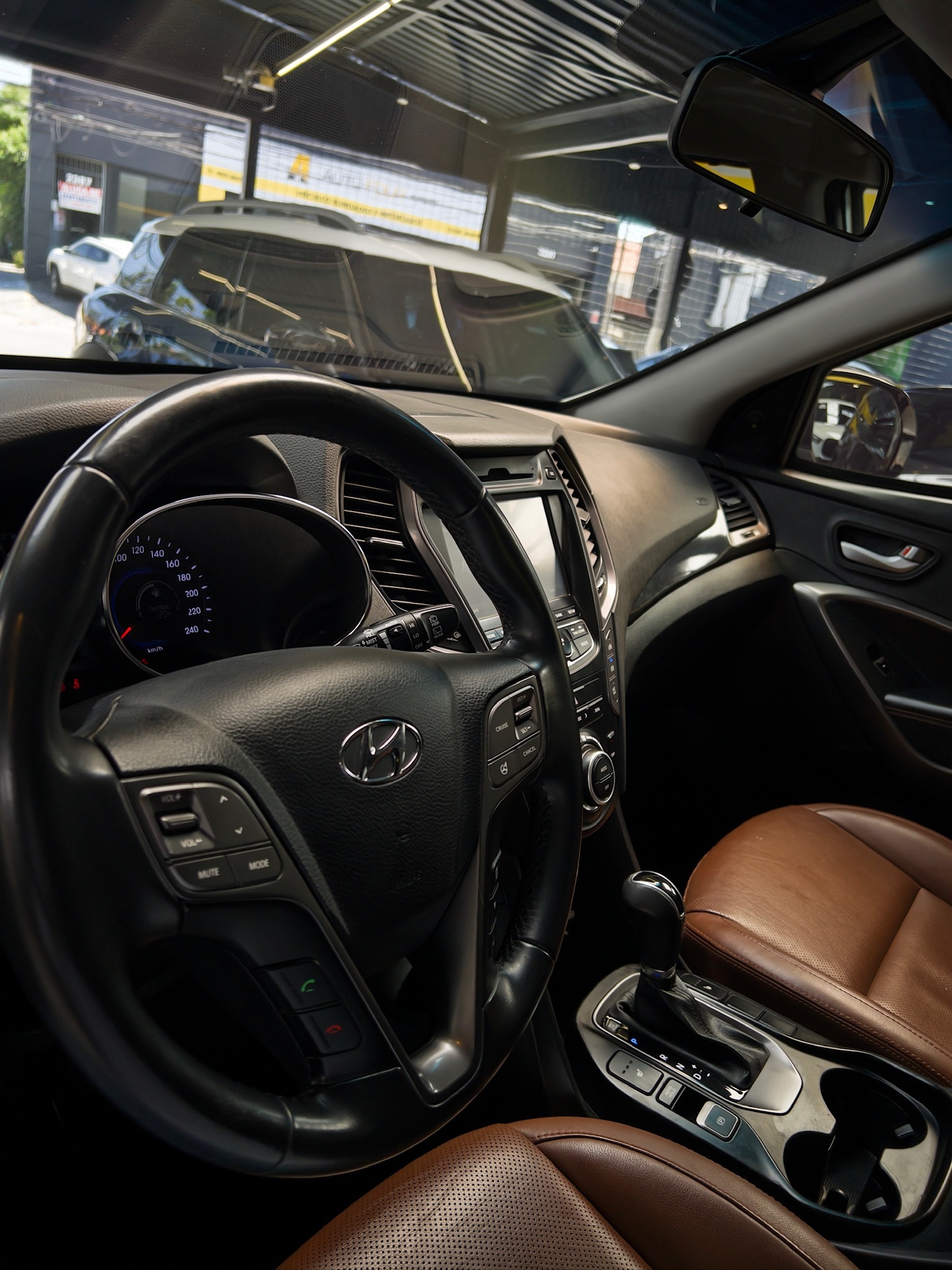 HYUNDAI Santa Fe 3.3 MPFI 4X4 7 LUGARES V6 270CV GASOLINA 4P AUTOMÁTICO 2014/2015 - Foto 15