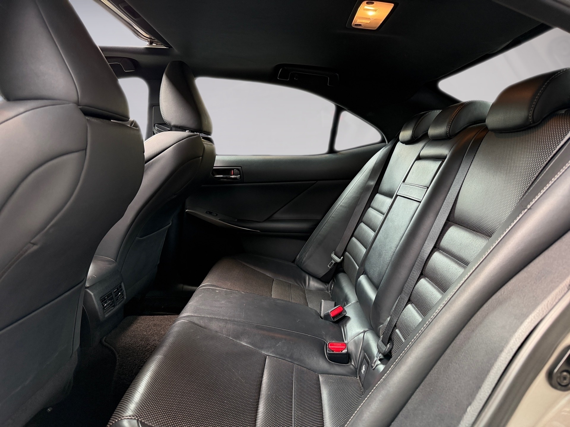 LEXUS IS250 F-SPORT 2.5 V6 24V GASOLINA 4P AUTOMÁTICO 2013/2014 - Foto 7