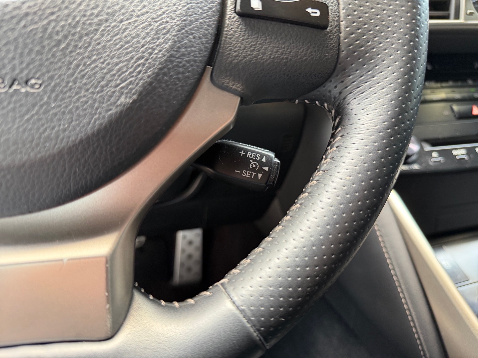 LEXUS IS250 F-SPORT 2.5 V6 24V GASOLINA 4P AUTOMÁTICO 2013/2014 - Foto 18