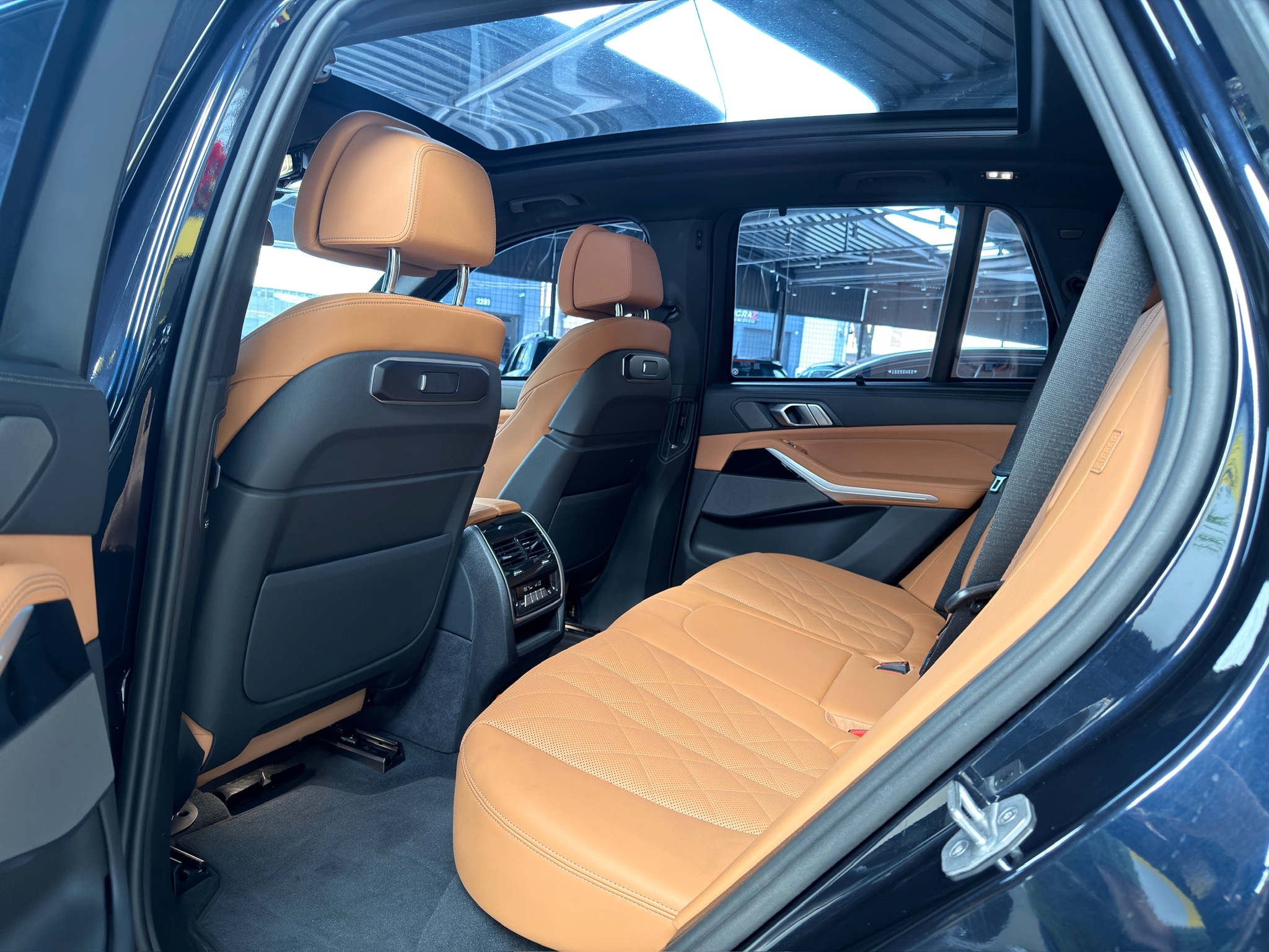 BMW X5 3.0 I6 TURBO HÍBRIDO XDRIVE50E M SPORT AUTOMÁTICO 2024/2025 - Foto 15