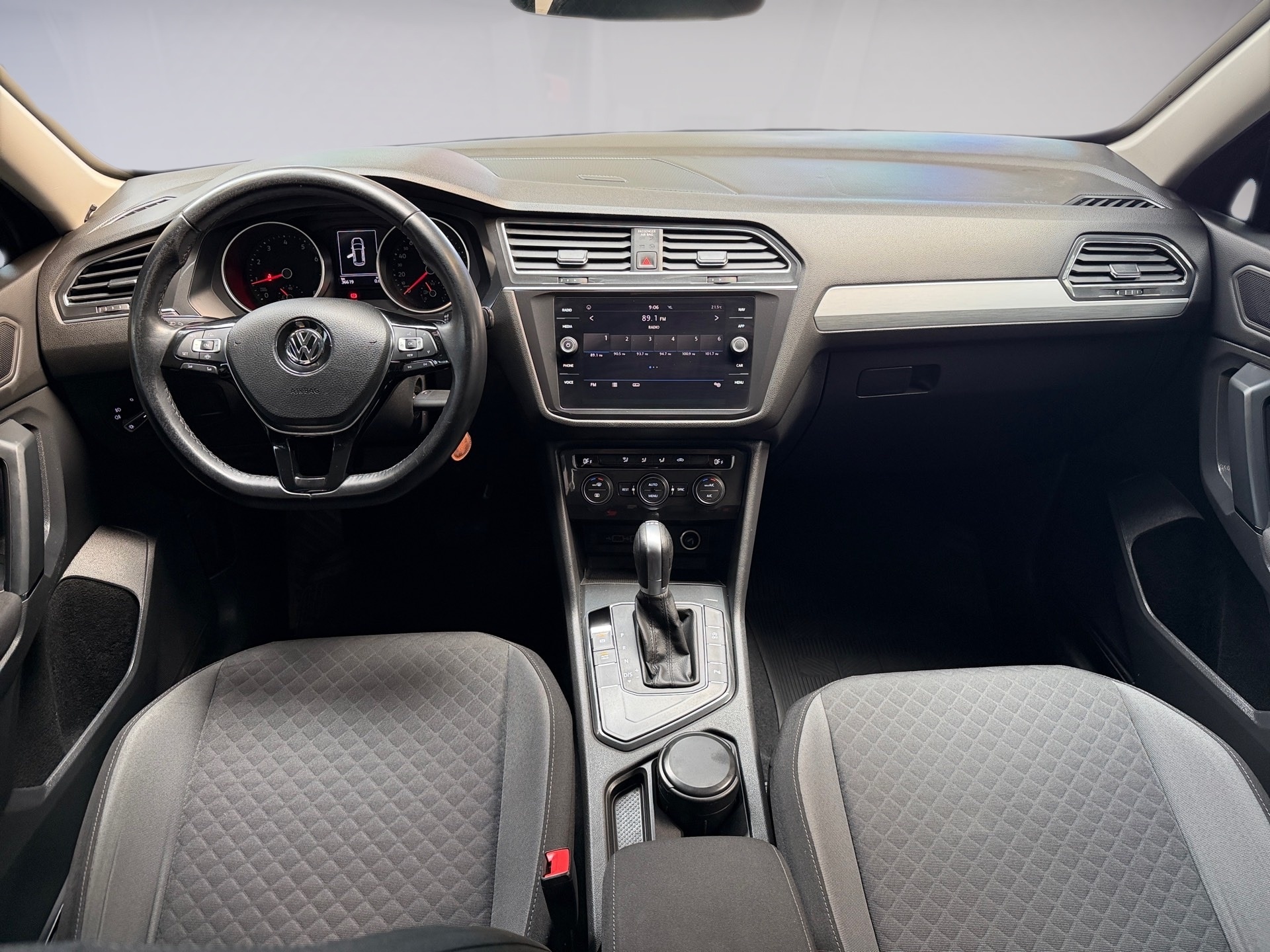 VOLKSWAGEN Tiguan 1.4 250 TSI TOTAL FLEX ALLSPACE TIPTRONIC 2018/2019 - Foto 9