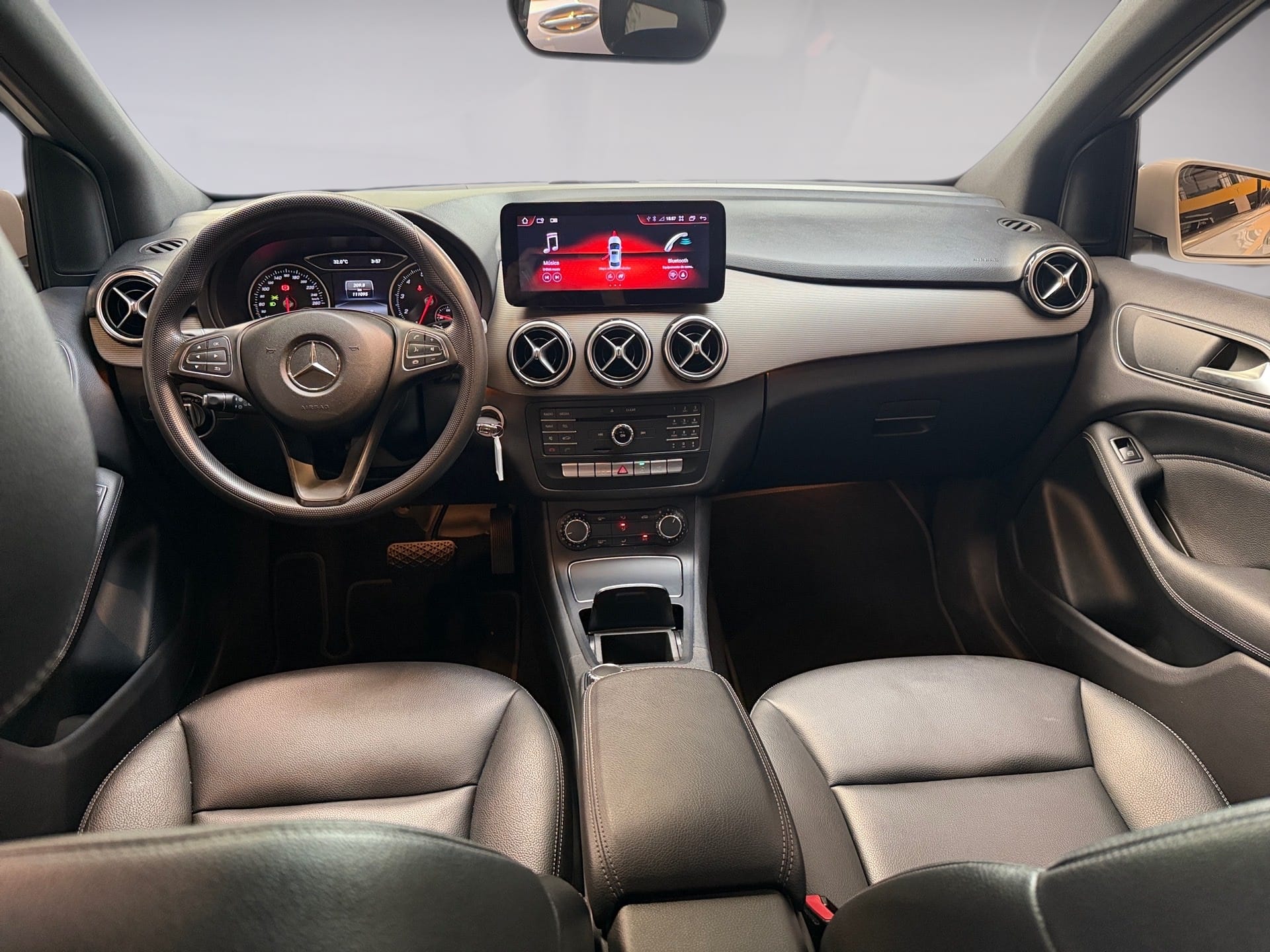 MERCEDES-BENZ B 200 1.6 TURBO GASOLINA 4P AUTOMÁTICO 2015/2015 - Foto 5