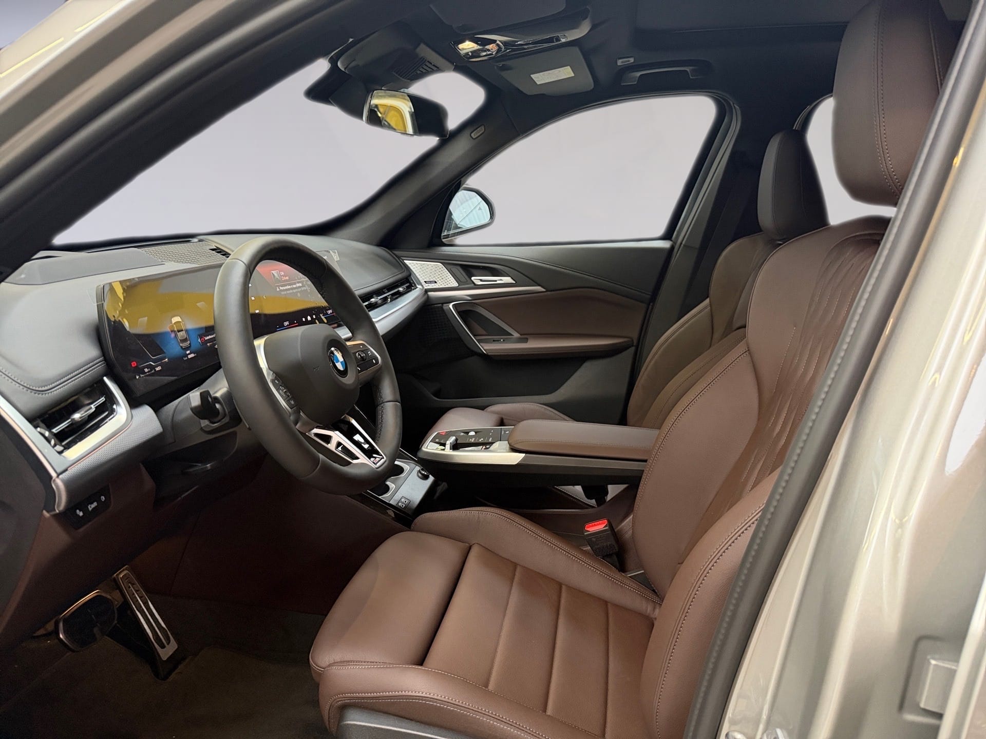 BMW X1 2.0 16V TURBO GASOLINA SDRIVE20I M SPORT STEPTRONIC 2025/2026 - Foto 11