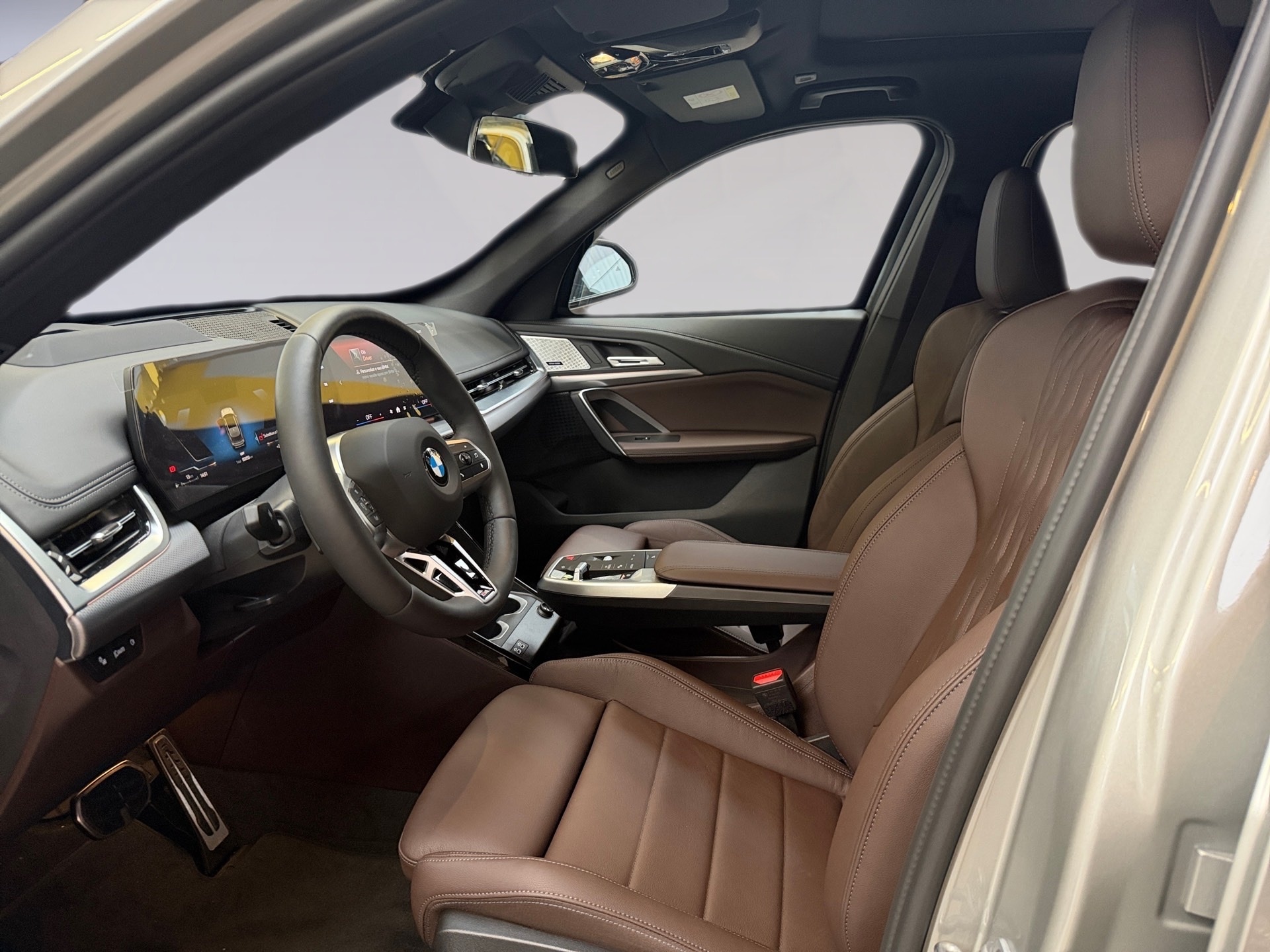 BMW X1 2.0 16V TURBO GASOLINA SDRIVE20I M SPORT STEPTRONIC 2025/2026 - Foto 11