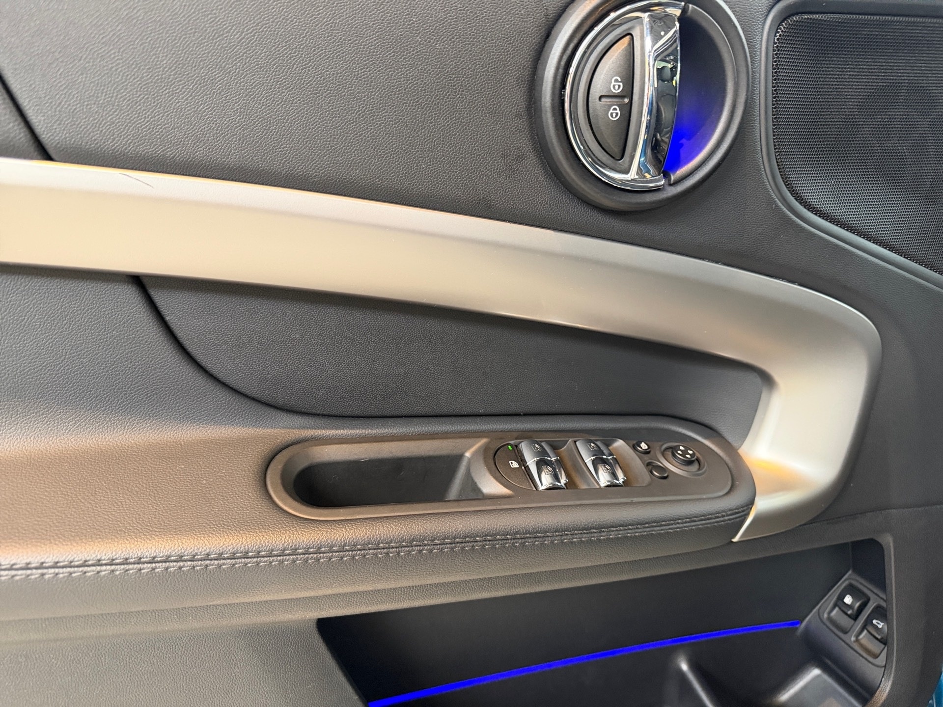 MINI COUNTRYMAN 1.5 12V TWINPOWER TURBO HYBRID COOPER S E ALL4 STEPTRONIC 2021/2022 - Foto 12