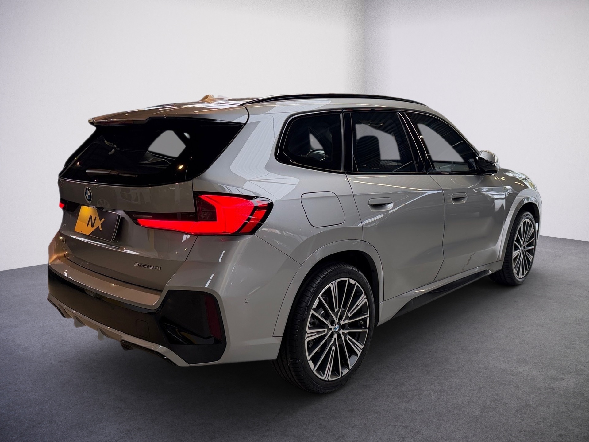 BMW X1 2.0 16V TURBO GASOLINA SDRIVE20I M SPORT STEPTRONIC 2025/2026 - Foto 4