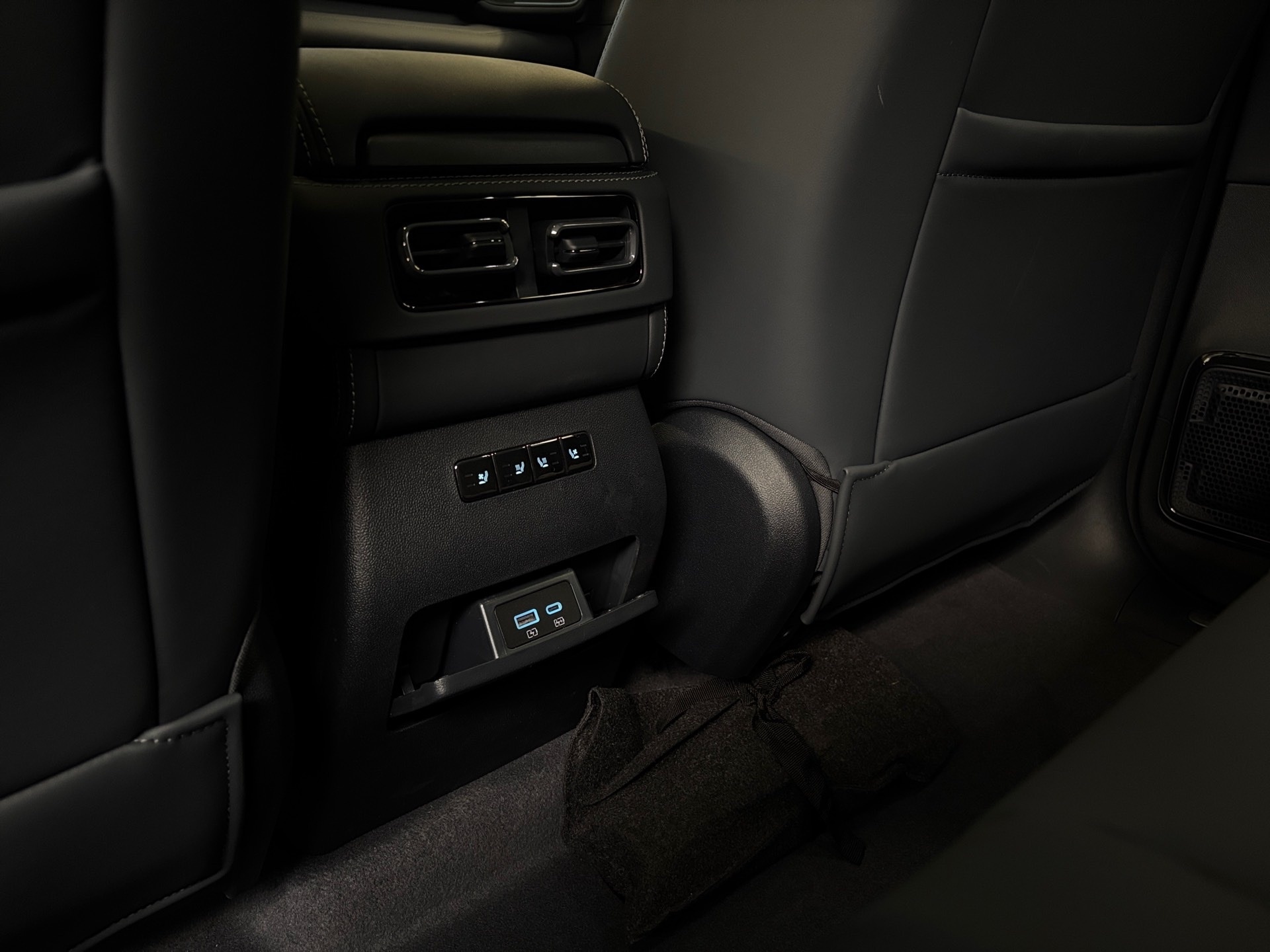 DENZA B5 1.5 TURBO PHEV AWD AUTOMÁTICO 2026/2027 - Foto 11