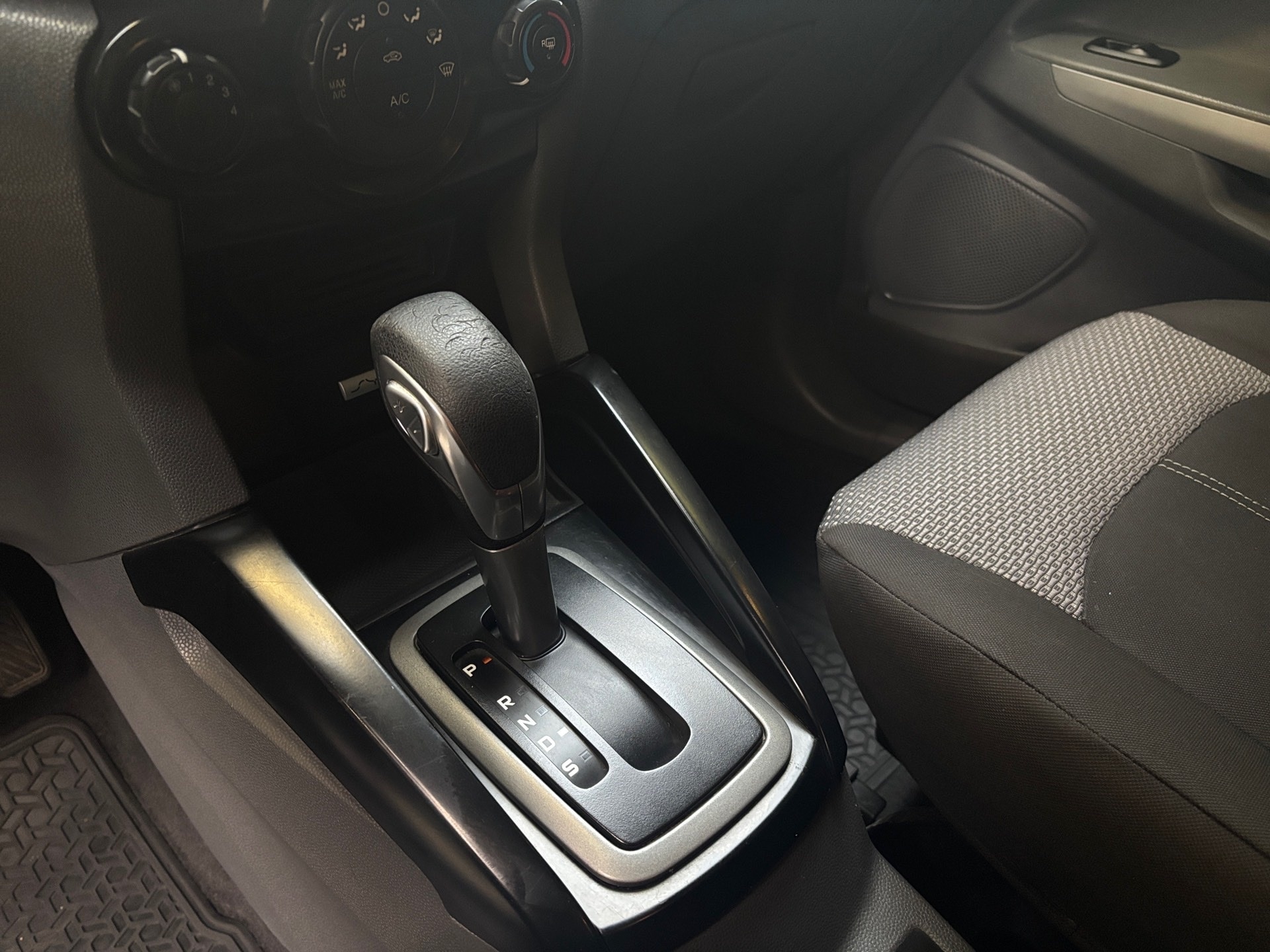 FORD Ecosport 1.6 SE DIRECT 16V FLEX 4P POWERSHIFT 2017/2017 - Foto 14