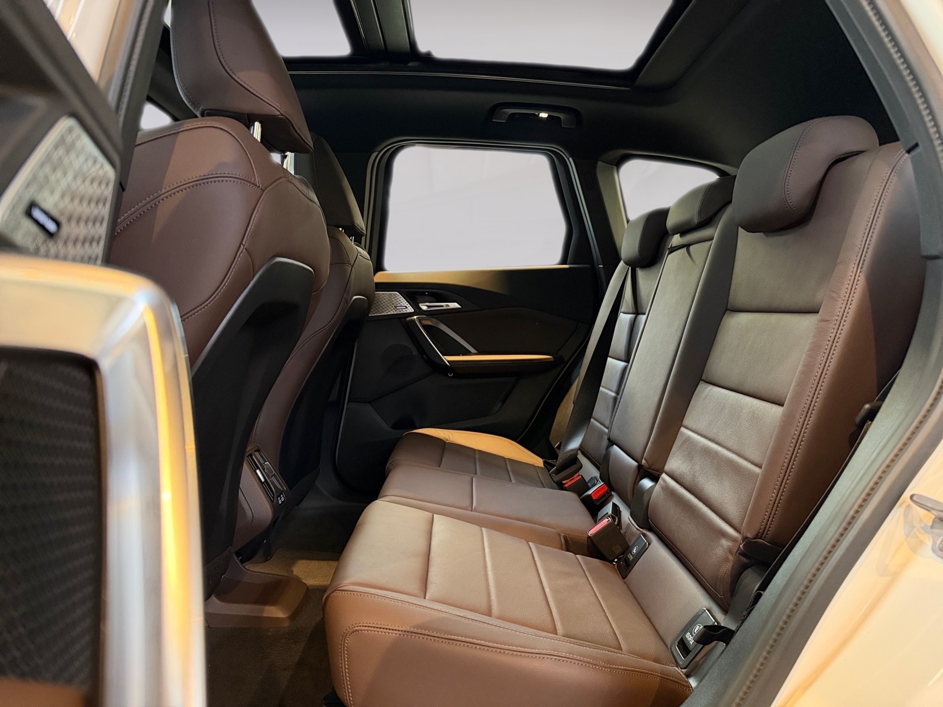 BMW X1 2.0 16V TURBO GASOLINA SDRIVE20I M SPORT STEPTRONIC 2025/2026 - Foto 12