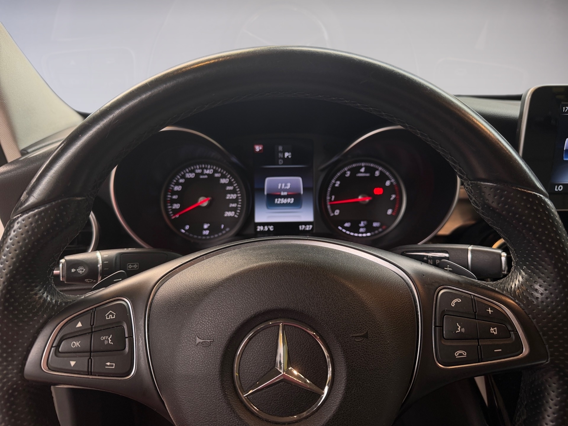 MERCEDES-BENZ C 180 1.6 CGI AVANTGARDE 16V TURBO GASOLINA 4P AUTOMÁTICO 2016/2016 - Foto 18