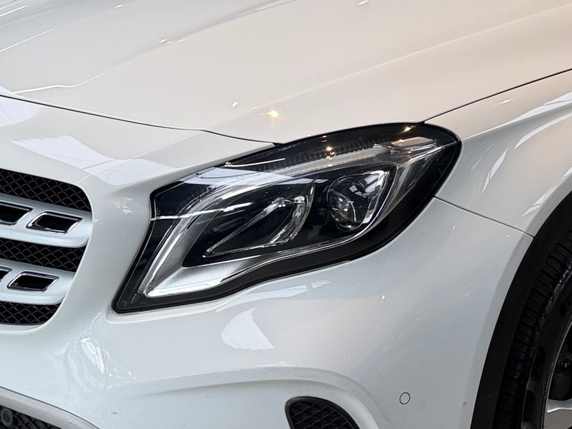 MERCEDES-BENZ GLA 200 1.6 CGI FLEX STYLE 7G-DCT 2019/2020 - Foto 17