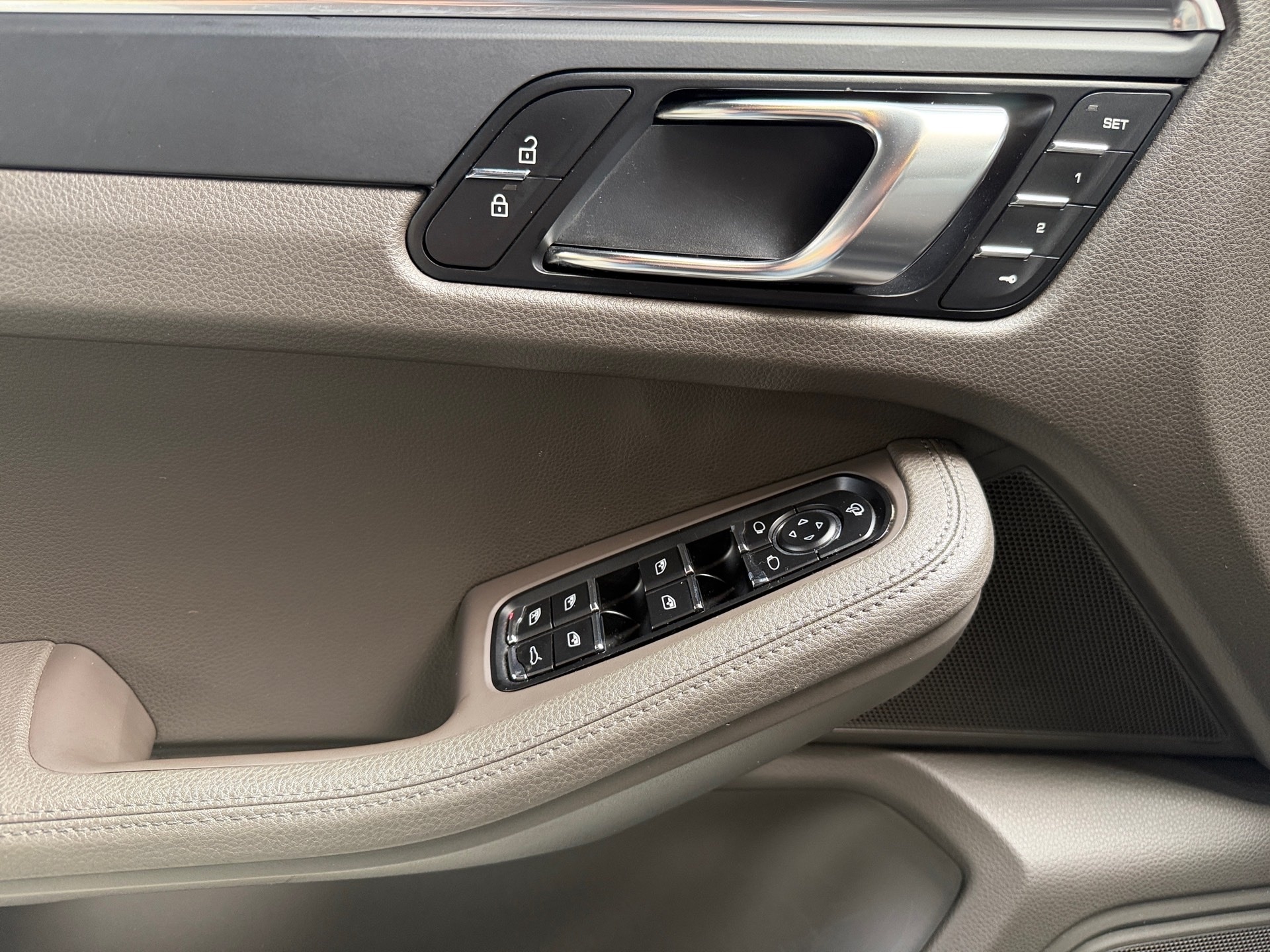 PORSCHE Macan 2.0 16V GASOLINA 4P AUTOMÁTICO 2020/2021 - Foto 12