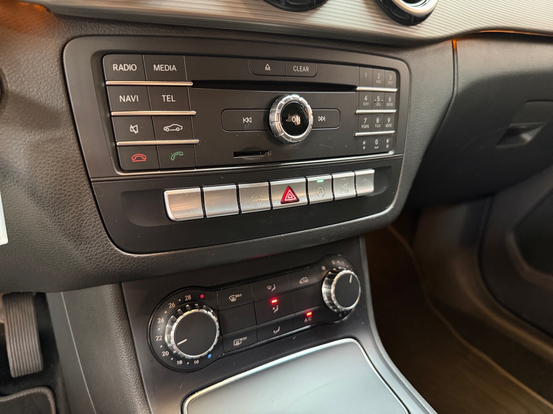 MERCEDES-BENZ B 200 1.6 TURBO GASOLINA 4P AUTOMÁTICO 2015/2015 - Foto 7