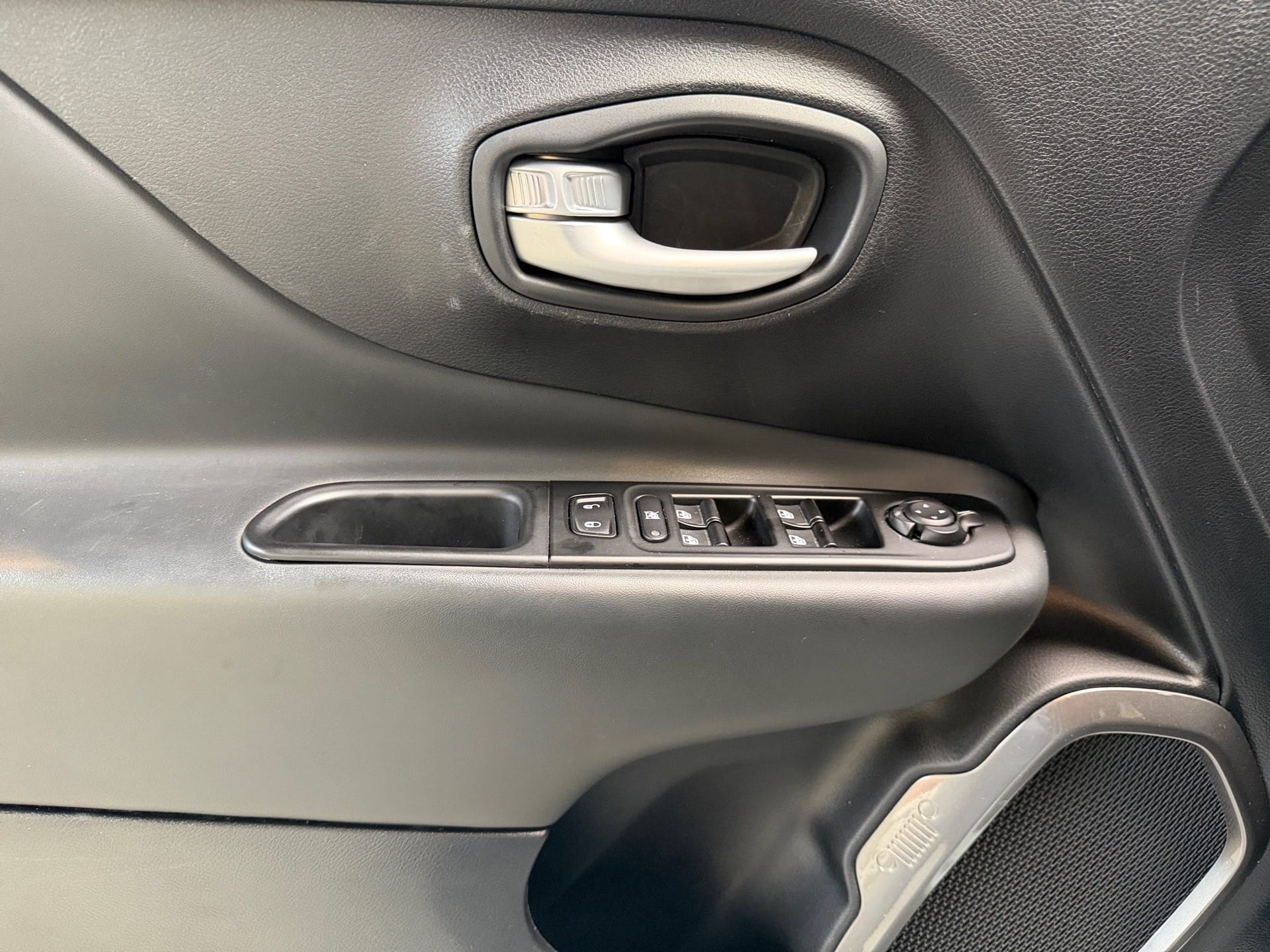 JEEP RENEGADE 1.3 T270 Turbo Flex S 4x4 At9 2022/2022 - Foto 15