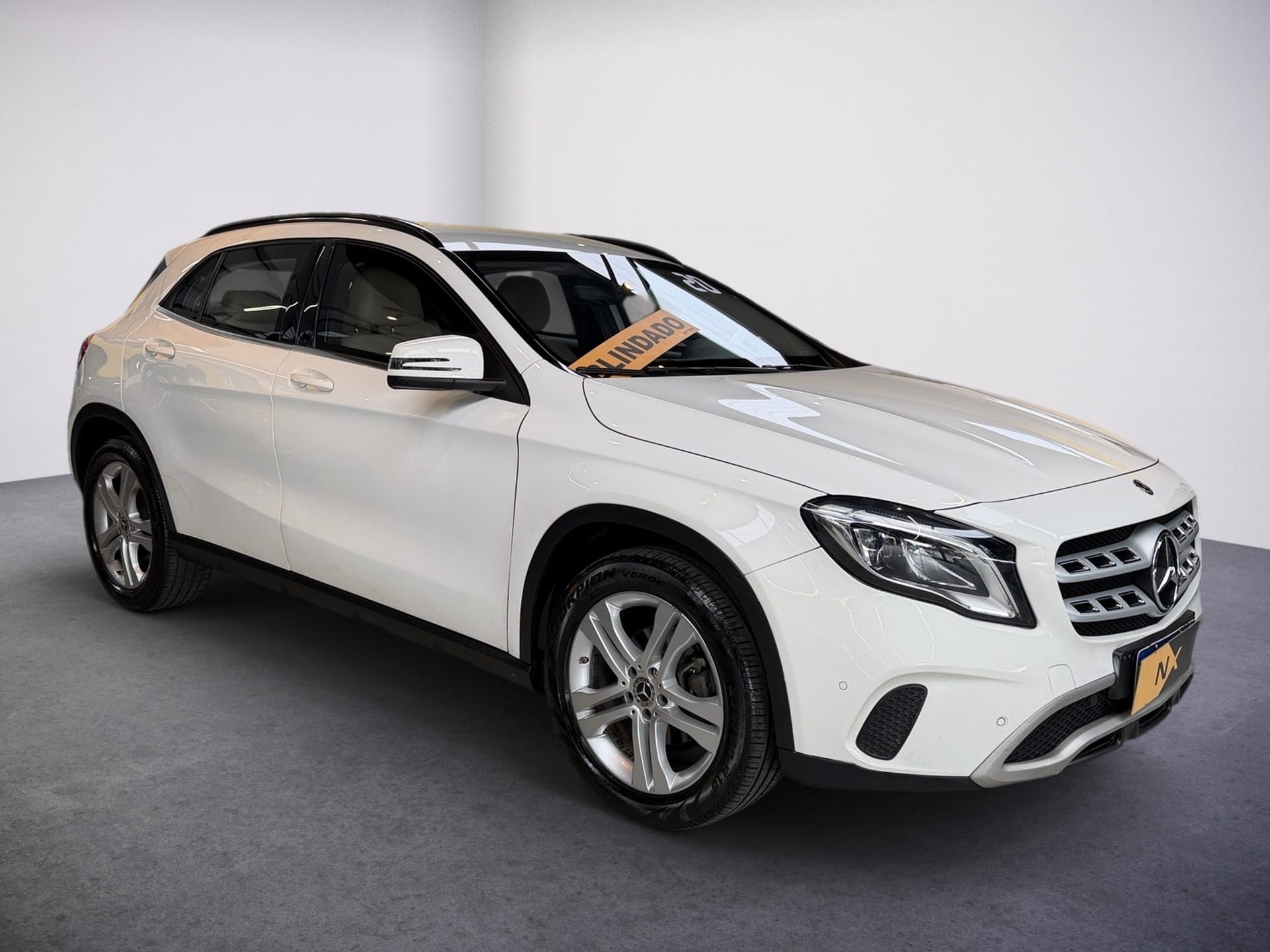 MERCEDES-BENZ GLA 200 1.6 CGI FLEX STYLE 7G-DCT 2019/2020 - Foto 1