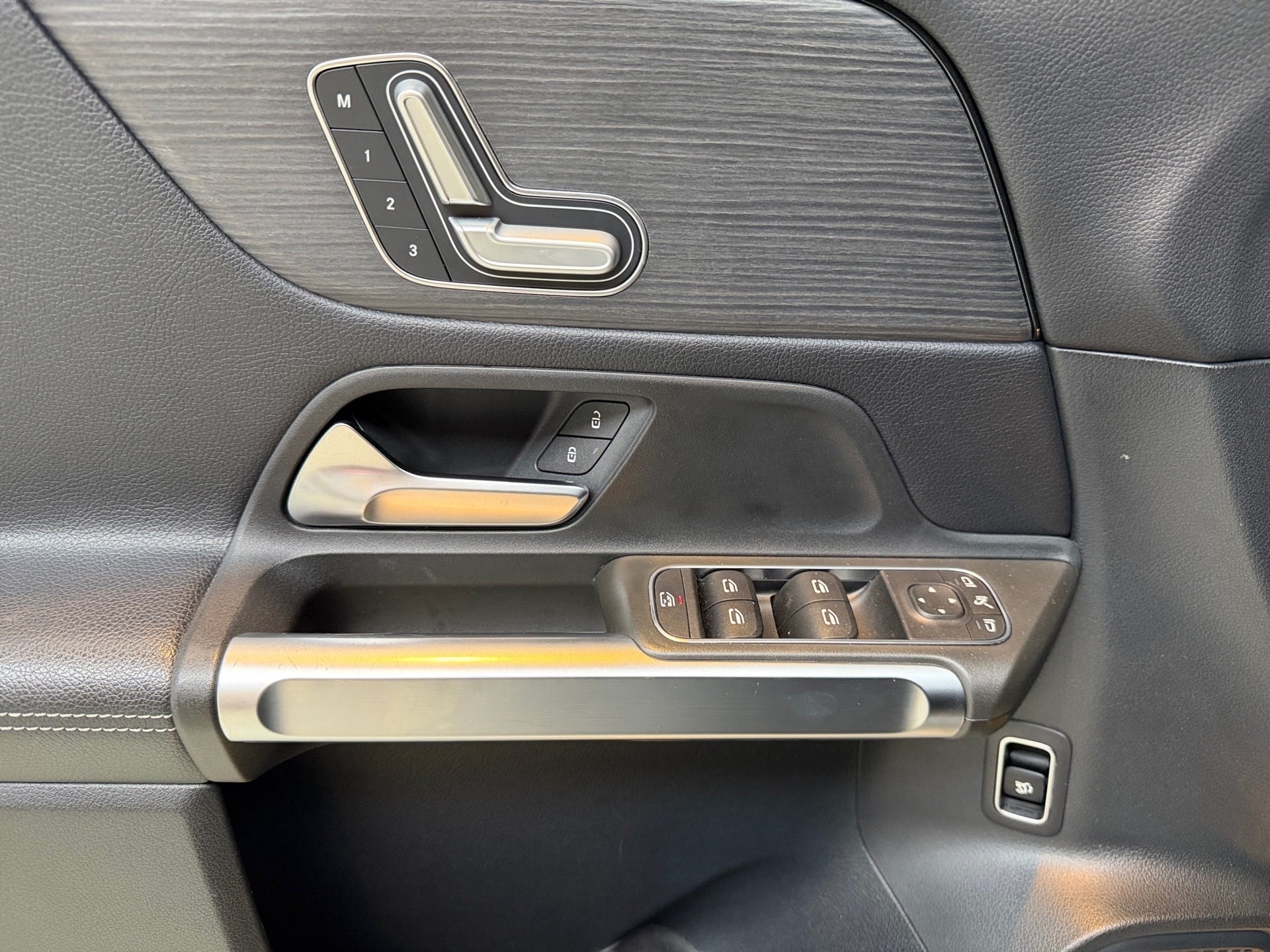 MERCEDES-BENZ GLB 200 1.3 CGI GASOLINA ADVANCE 7G-DCT 2021/2021 - Foto 16