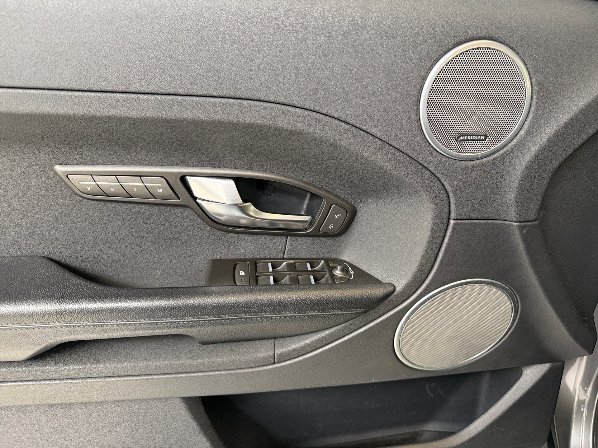 LAND ROVER Range Rover Evoque 2.0 PURE 4WD 16V GASOLINA 4P AUTOMÁTICO 2014/2015 - Foto 14