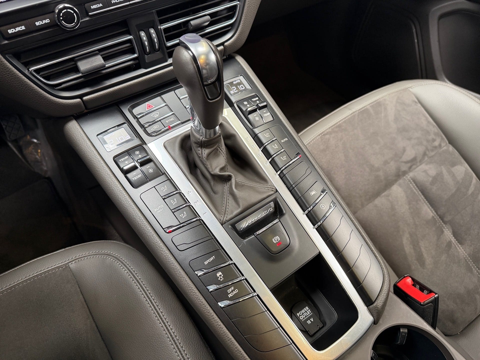 PORSCHE Macan 2.0 16V GASOLINA 4P AUTOMÁTICO 2020/2021 - Foto 10