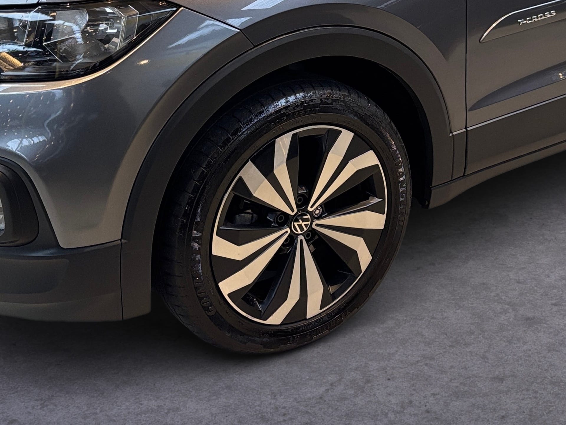VOLKSWAGEN T-CROSS 1.0 200 TSI TOTAL FLEX AUTOMÁTICO 2022/2023 - Foto 6