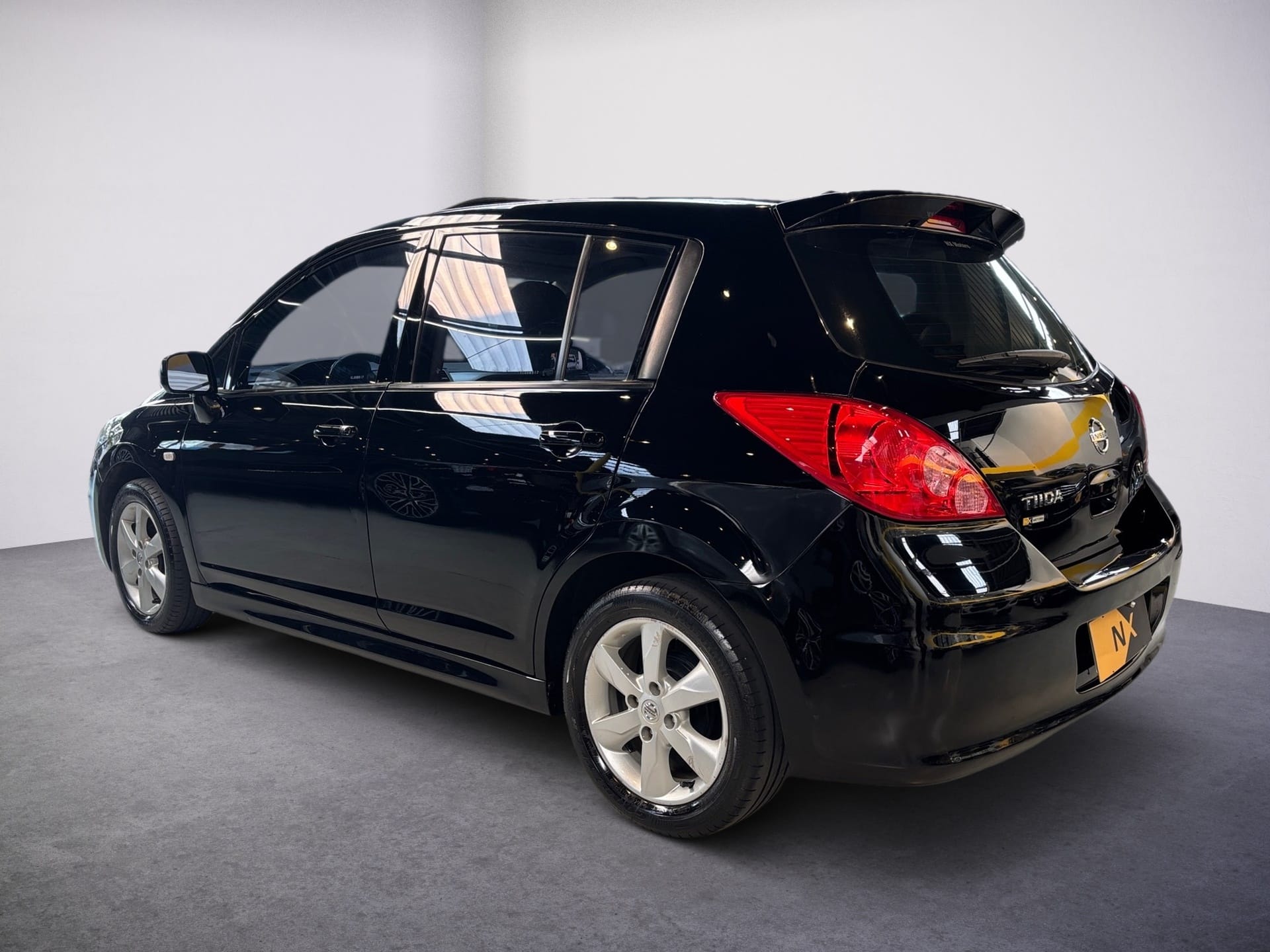 NISSAN TIIDA 1.8 SL 16V FLEX 4P AUTOMÁTICO 2011/2012 - Foto 4