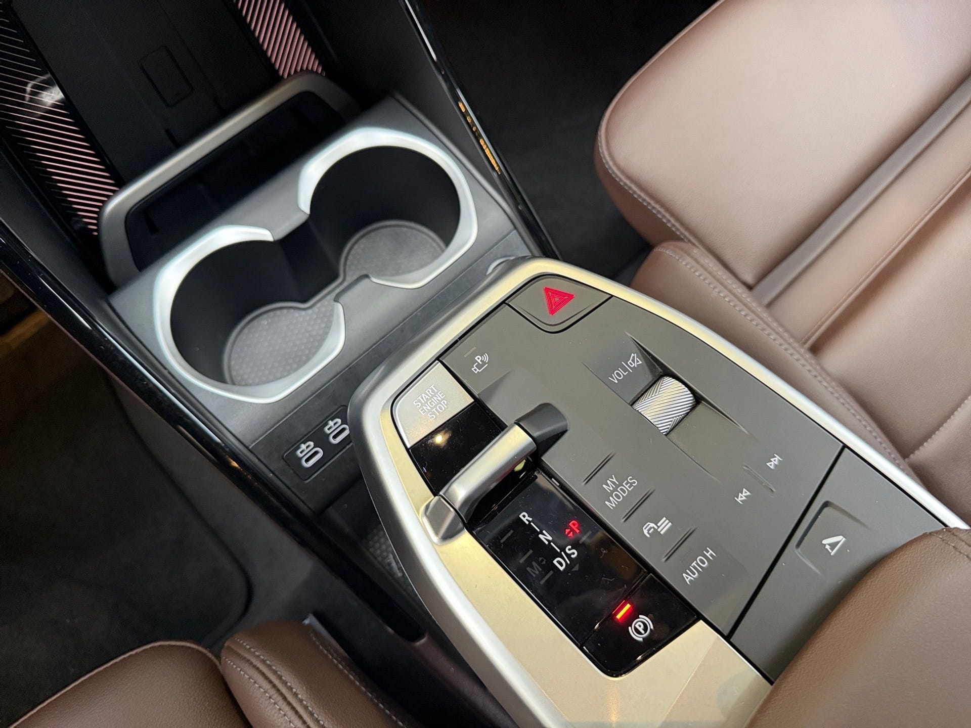 BMW X1 2.0 16V TURBO GASOLINA SDRIVE20I M SPORT STEPTRONIC 2025/2026 - Foto 6