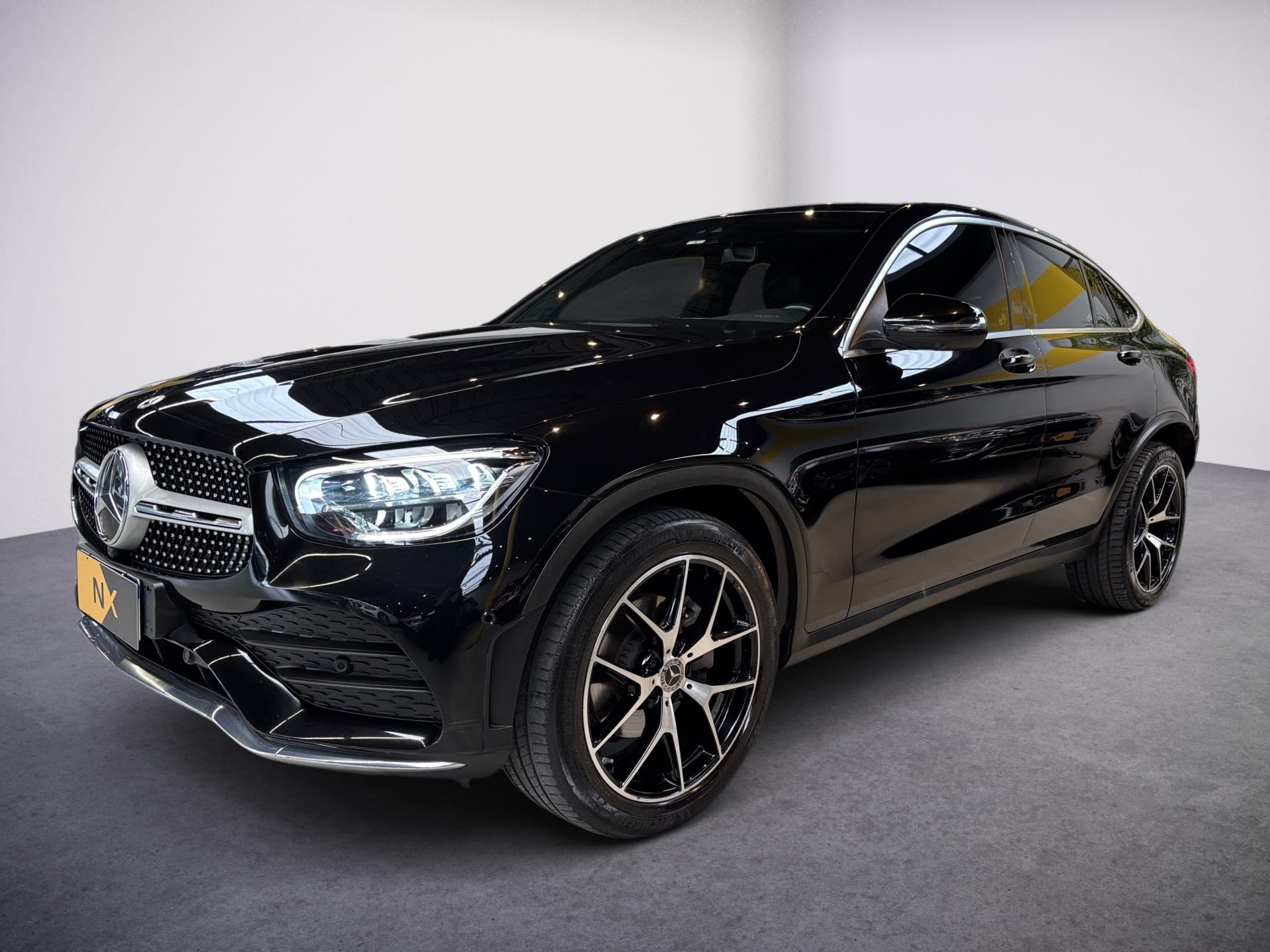 MERCEDES-BENZ GLC 300 2.0 CGI GASOLINA COUPÉ AMG LINE 4MATIC 9G-TRONIC 2023/2023 - Foto 2