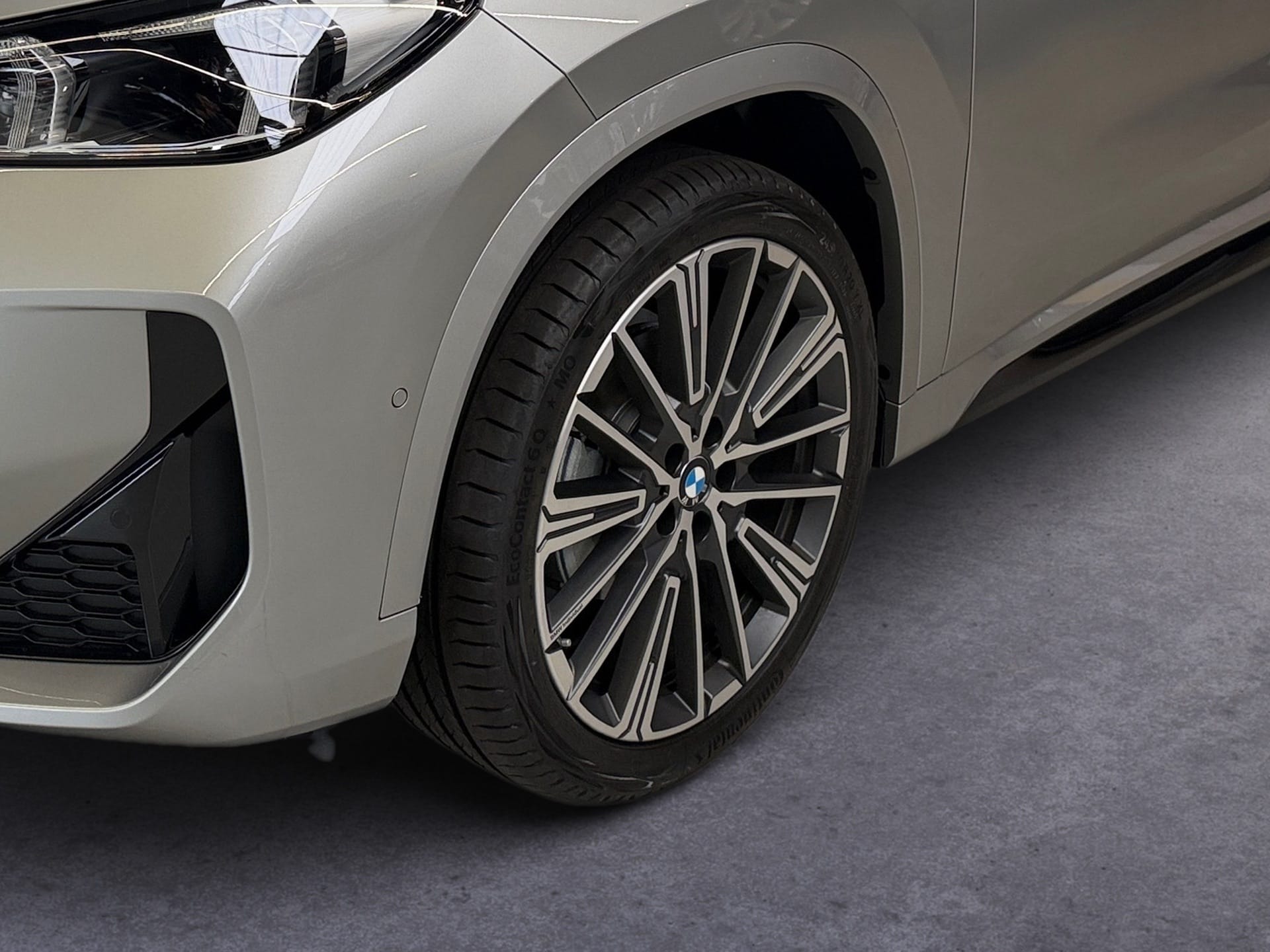 BMW X1 2.0 16V TURBO GASOLINA SDRIVE20I M SPORT STEPTRONIC 2025/2026 - Foto 17