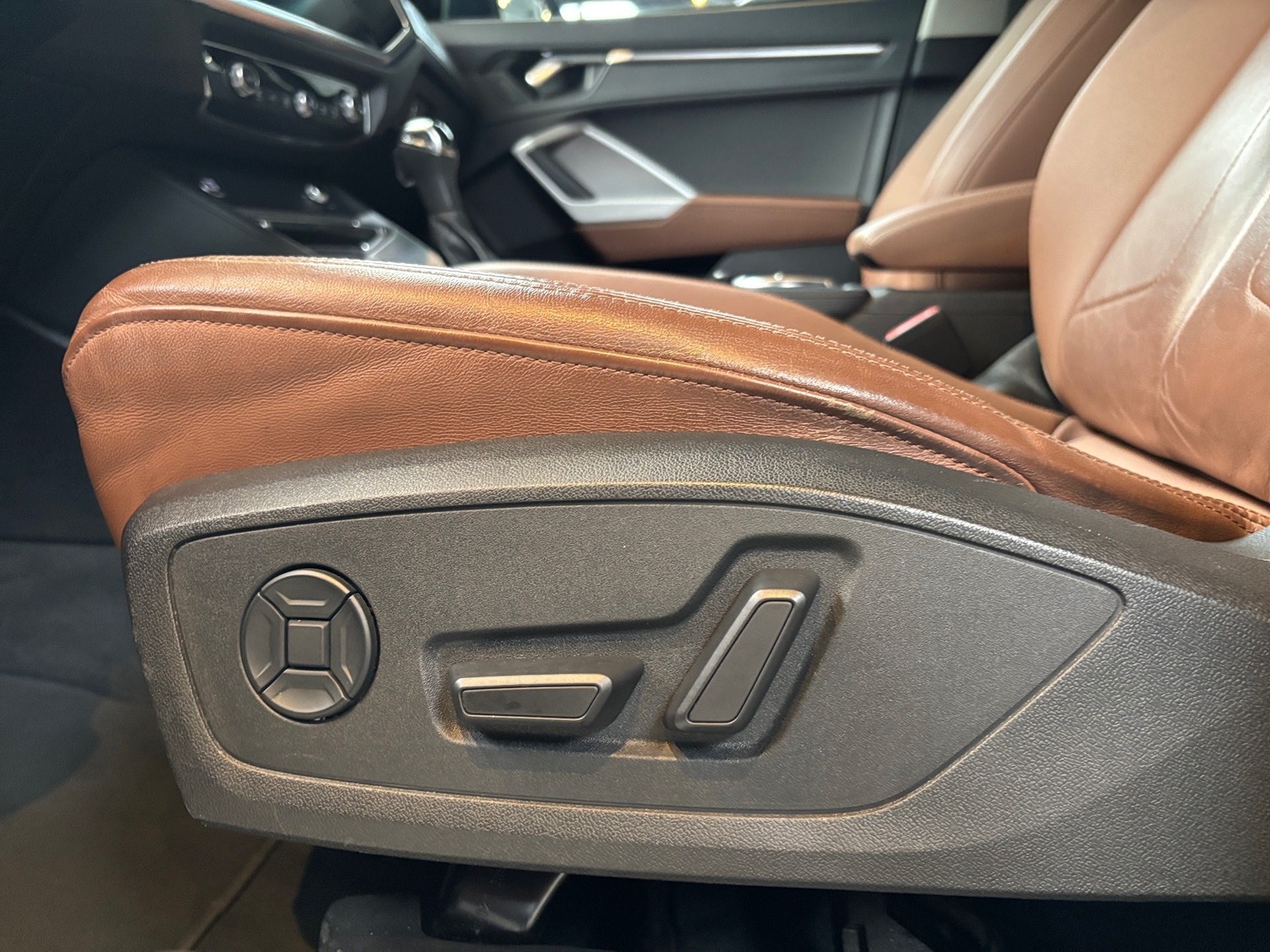 AUDI Q3 1.4 35 TFSI GASOLINA PRESTIGE PLUS S TRONIC 2020/2020 - Foto 9