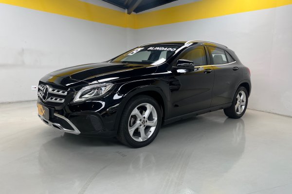 MERCEDES-BENZ GLA 200 1.6 CGI FLEX ADVANCE 7G-DCT 2019/2019