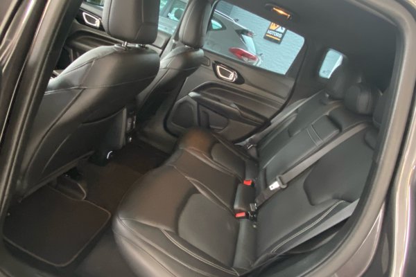 JEEP COMPASS 1.3 T270 TURBO FLEX LONGITUDE 80 ANOS AT6 2021/2022