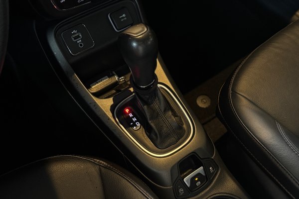JEEP COMPASS 2.0 16V FLEX LONGITUDE AUTOMÁTICO 2018/2018