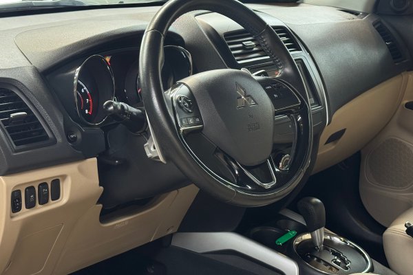 MITSUBISHI ASX 2.0 AWD 16V FLEX 4P AUTOMÁTICO 2017/2018
